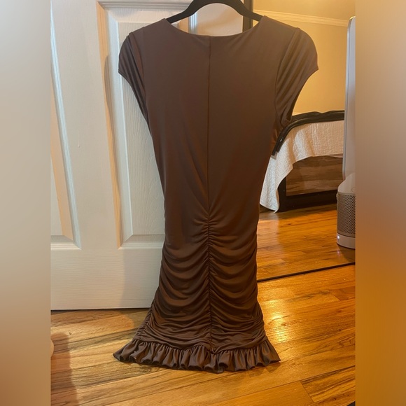 Cut out dress - Picture 3 of 3
